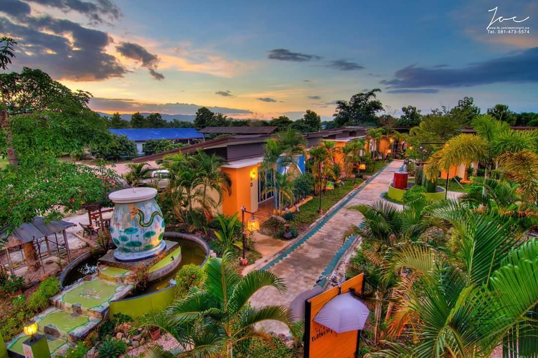 Fullhouse Resort Mae Suai Exteriör bild